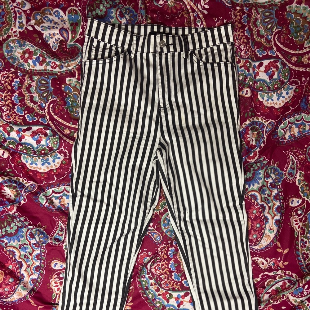 BEETLEJUICE skinny jeggings